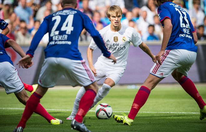 法布雷加斯 法布雷加斯