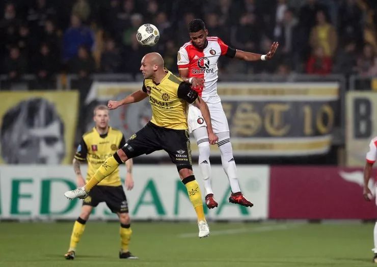 桑乔在中场 桑乔在中场