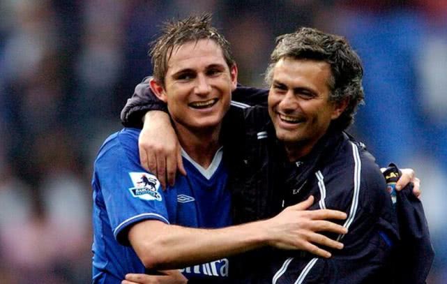 级赛场上 级赛场上